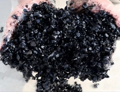 红古沥青冷补料（沥青砂）的优势特点与施工流程解析